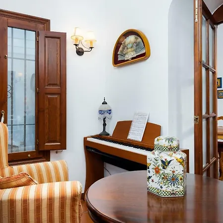 Esperanza Las Rotas Villa