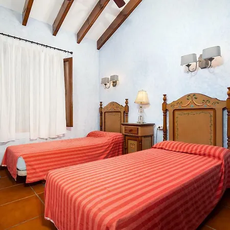 Esperanza Las Rotas Villa